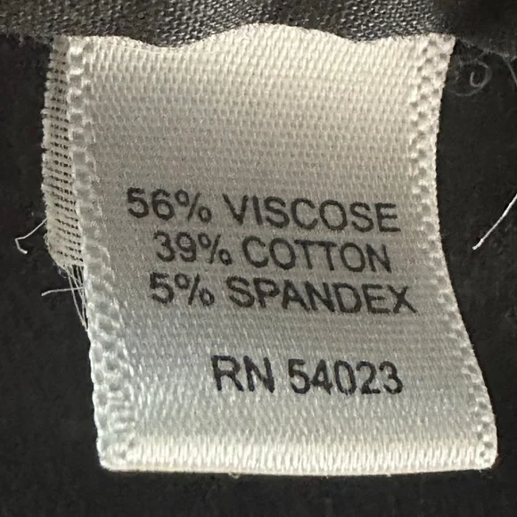 Banana Republic Black Skinny Pants - Picture 4 of 4